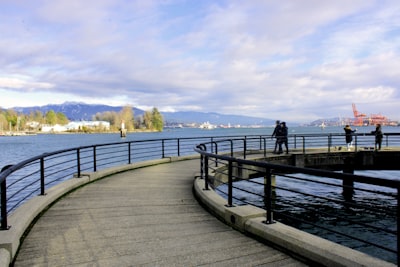 Walk or bike the Stanley Park Seawall