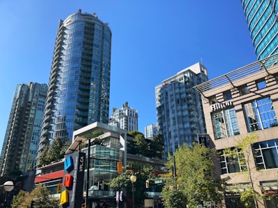 Combine with nearby downtown walking tours