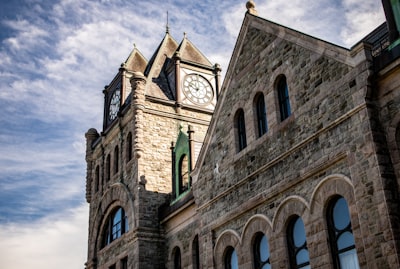 Walking tours of historic downtown