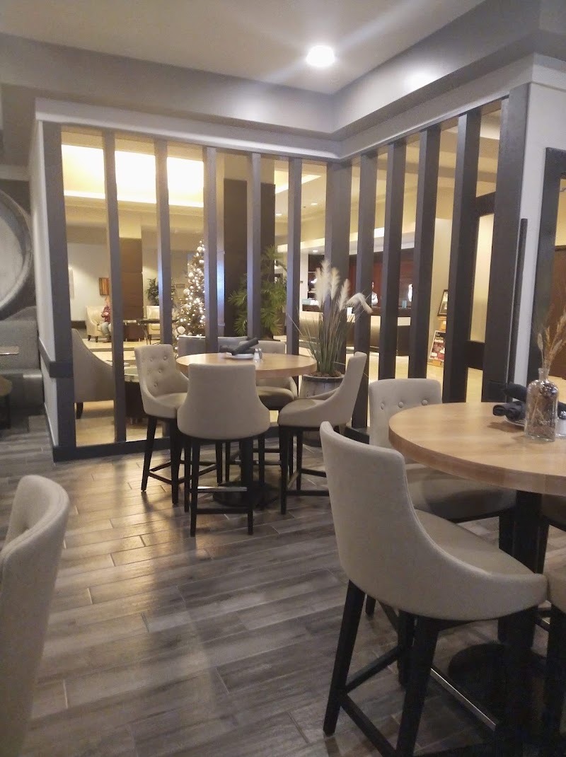 The Oak & Grain Winnipeg