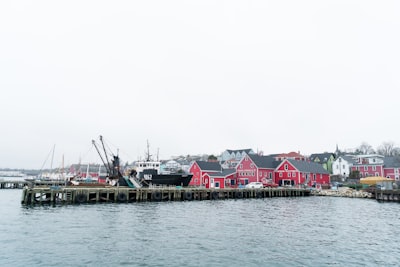 Watching fishing craft demonstrations