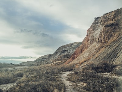 Hiking down to the canyon floor