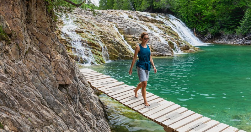 Chute De La Riviere portage