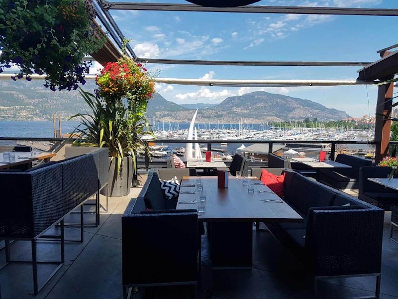 Earls Kitchen + Bar