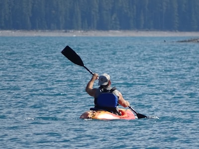 Kayaking or canoeing (self-guided)