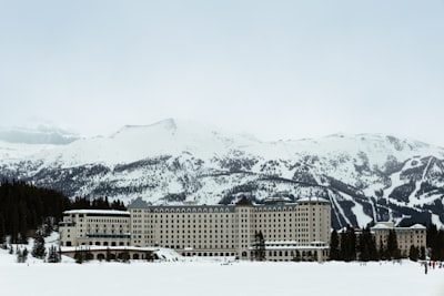 Skiing at Lake Louise Ski Resort