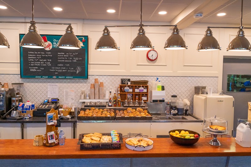 Johnston Canyon Market Cafe