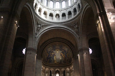 Explore the basilica interior and chapels