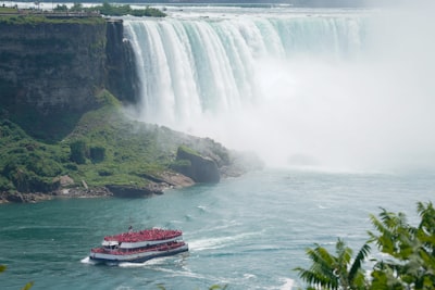 Cruise close to the waterfalls