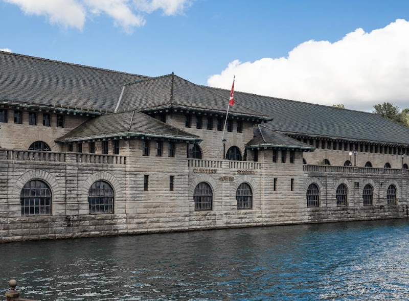 Niagara Parks Power Station + The Tunnel
